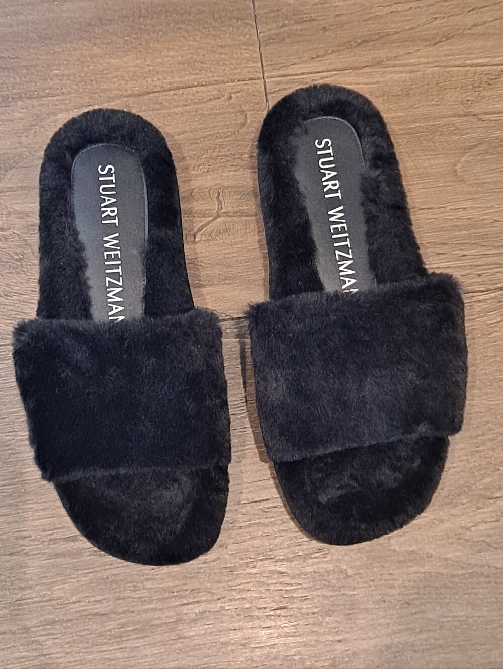 Stuart Weitzman Black Plush Faux Fur Slide Slippers Women's Size 7
